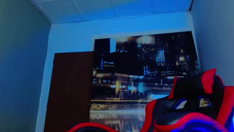 Snapshot of alexgiraldo__ chatting on 27, 3, 2026 alexgiraldo__ online show from 27, 3, 2026