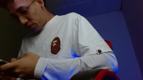 Snapshot of alexgiraldo__ chatting on 3, 4, 2026 alexgiraldo__ online show from 3, 4, 2026