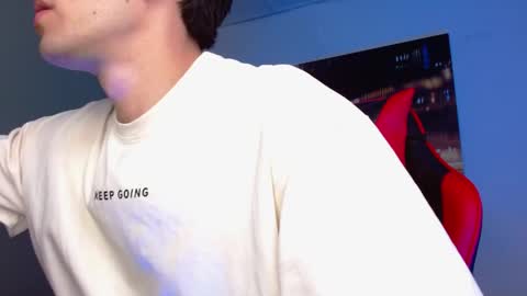 Snapshot of alexgiraldo__ chatting on 2, 5, 2026 alexgiraldo__ online show from 2, 5, 2026