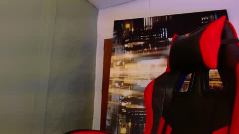 Snapshot of alexgiraldo__ chatting on 2, 5, 2026 alexgiraldo__ online show from 2, 5, 2026