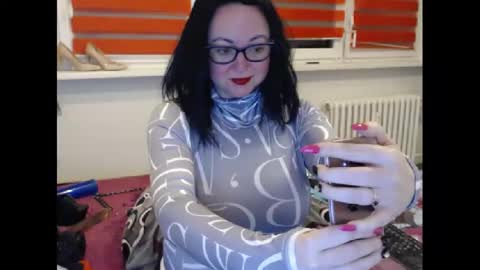 alexie33 online show from 10, 2, 2025