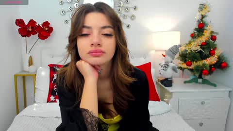 Alexis online show from 10, 12, 2024