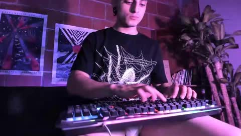 Snapshot of alexijacobs chatting on 11, 9, 2025 Alexi Jacobs online show from 11, 9, 2025