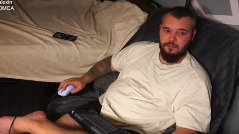 Snapshot of alexirr chatting on 15, 11, 2025 Alex online show from 15, 11, 2025