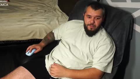 Snapshot of alexirr chatting on 1, 12, 2025 Alex online show from 1, 12, 2025