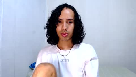 Snapshot of alexis21_ chatting on 24, 6, 2026 Alexis online show from 24, 6, 2026