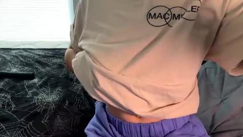 Alexis online show from 6, 12, 2024