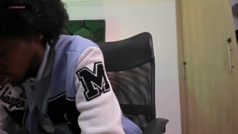 Snapshot of alexjaccob chatting on 25, 5, 2026 Alex Jaccob online show from 25, 5, 2026