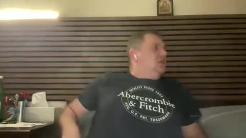 Snapshot of alexnycpartty chatting on 19, 12, 2025 alexnycpartty online show from 19, 12, 2025