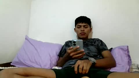 Snapshot of alexsexy1405 chatting on 12, 1, 2026 alexsexy1405 online show from 12, 1, 2026