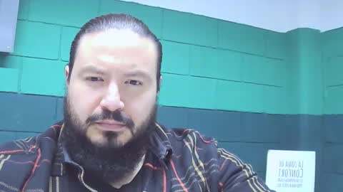 Snapshot of alextambet chatting on 23, 12, 2024 alextambet online show from 23, 12, 2024