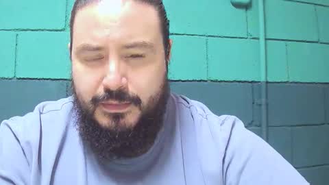 Snapshot of alextambet chatting on 12, 5, 2026 alextambet online show from 12, 5, 2026