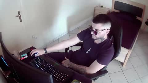 alexthepro00 online show from 2, 6, 2026
