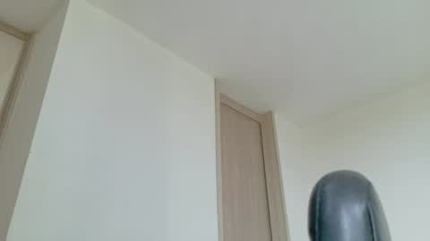 Snapshot of alextwunkk chatting on 3, 7, 2026 Alex online show from 3, 7, 2026