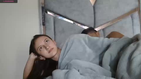 alex y luisa online show from 19, 3, 2026