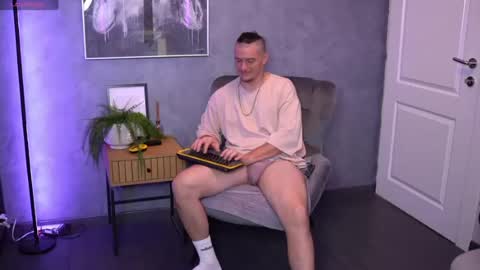 Snapshot of alexwildexx chatting on 22, 7, 2026 Alex online show from 22, 7, 2026