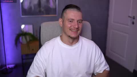 Snapshot of alexwildexx chatting on 28, 7, 2026 Alex online show from 28, 7, 2026