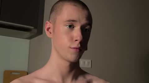 Alex online show from 8, 1, 2025