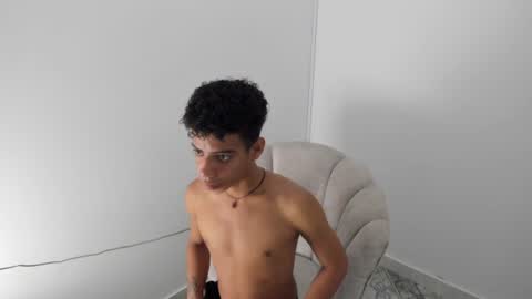 Snapshot of alexx_cum18 chatting on 24, 6, 2026 alexx_cum18 online show from 24, 6, 2026