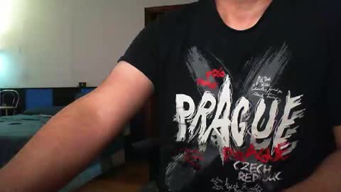 Alexxx1908 online show from 15, 4, 2026