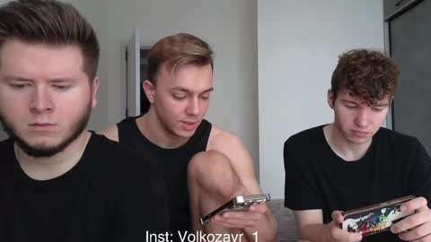 Snapshot of alexxx_d chatting on 18, 4, 2026 AlexDimaIgor online show from 18, 4, 2026