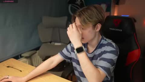 Alexycutie online show from 15, 2, 2026