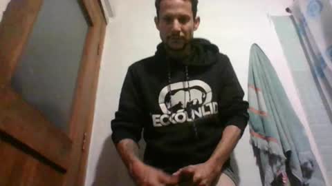 Snapshot of alexzuno1 chatting on 12, 10, 2025 alexzuno1 online show from 12, 10, 2025