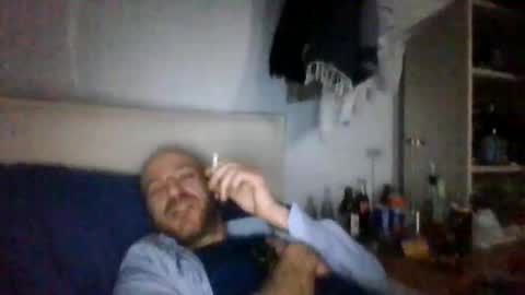 Snapshot of alfred151 chatting on 12, 4, 2026 Edgarrrdd1021 online show from 12, 4, 2026