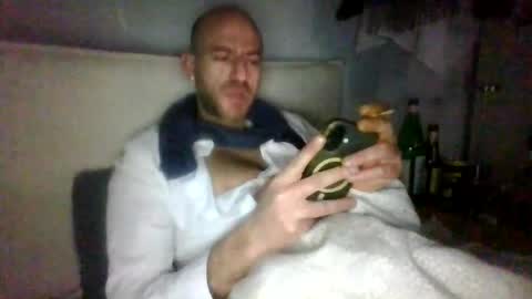 Snapshot of alfred151 chatting on 15, 4, 2026 Edgarrrdd1021 online show from 15, 4, 2026