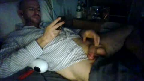 Edgarrrdd1021 online show from 15, 7, 2026
