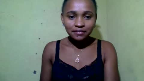 Snapshot of alia411613 chatting on 22, 5, 2026 alia411613 online show from 22, 5, 2026