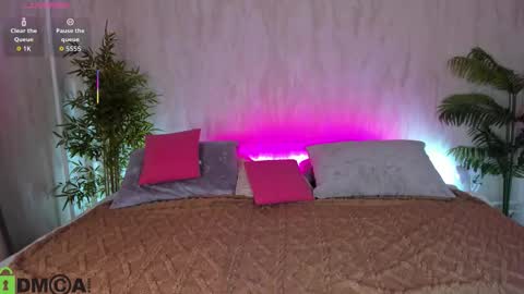 alic_black online show from 6, 11, 2025