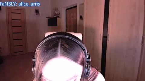 Alice Aris online show from 29, 3, 2026