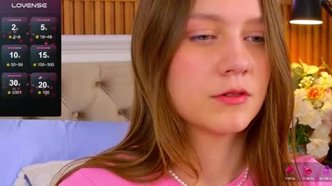 Snapshot of alice_charmy chatting on 23, 2, 2025 Alice in Wonderland online show from 23, 2, 2025