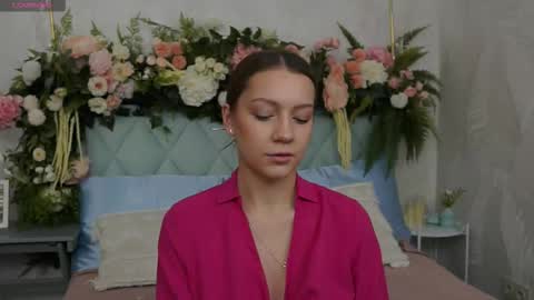 Snapshot of alice_charmy chatting on 24, 2, 2026 Alice in Wonderland online show from 24, 2, 2026