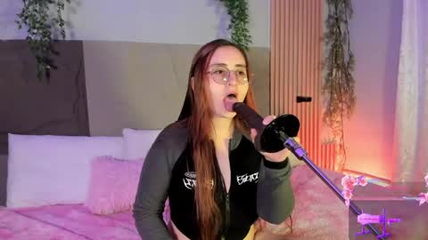 Mey online show from 11, 4, 2026