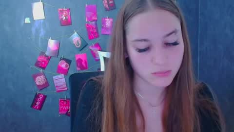 Snapshot of alice_dreamofu chatting on 29, 6, 2026 Alice online show from 29, 6, 2026