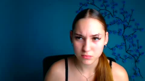Snapshot of alice_dreamofu chatting on 6, 7, 2026 Alice online show from 6, 7, 2026