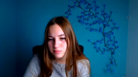 Snapshot of alice_dreamofu chatting on 9, 7, 2026 Alice online show from 9, 7, 2026