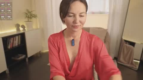 Snapshot of alice_eva chatting on 4, 10, 2025 alice_eva online show from 4, 10, 2025