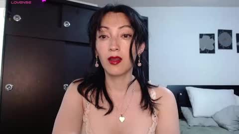 Snapshot of alice_mossa10 chatting on 5, 10, 2025 alice mossa online show from 5, 10, 2025