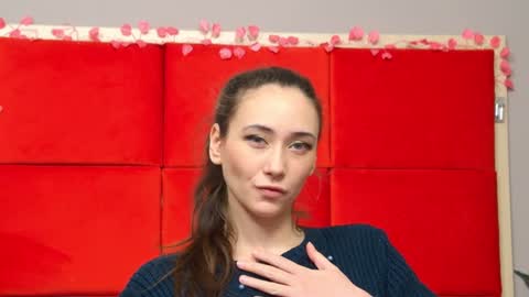 AliceMunro online show from 25, 1, 2025