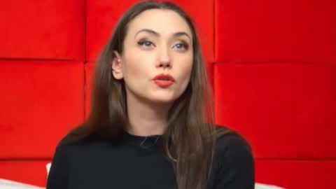 AliceMunro online show from 12, 2, 2025