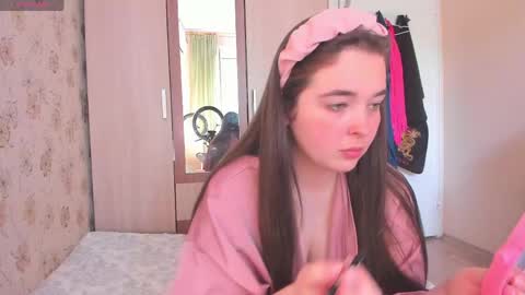 Snapshot of alice_next_door_ chatting on 2, 6, 2026 Alice online show from 2, 6, 2026