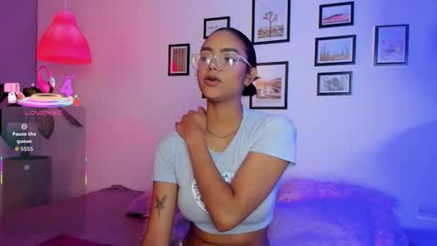 alice_simmons online show from 15, 9, 2025