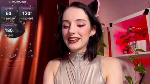 alice_succubus online show from 3, 2, 2025