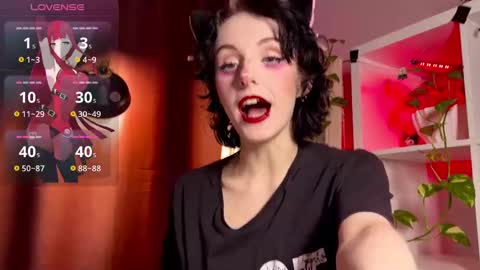 alice_succubus online show from 5, 3, 2025
