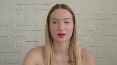 Snapshot of alice_sweet_01 chatting on 20, 10, 2025 Alice online show from 20, 10, 2025
