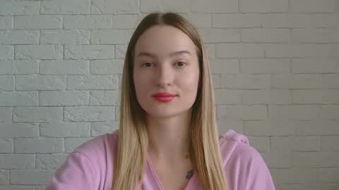 Snapshot of alice_sweet_01 chatting on 30, 10, 2025 Alice online show from 30, 10, 2025
