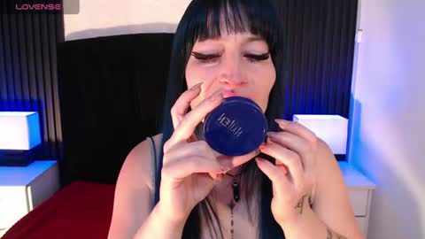 Snapshot of alice_sweetmomma chatting on 27, 6, 2026 Alice online show from 27, 6, 2026